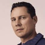 artist image Tiësto, Aazar feat. Micky Blue Diamonds (feat. Micky Blue) Together