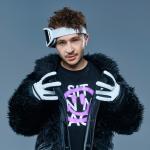 artist image Джарахов Я в моменте (Remix) Я в моменте - Single